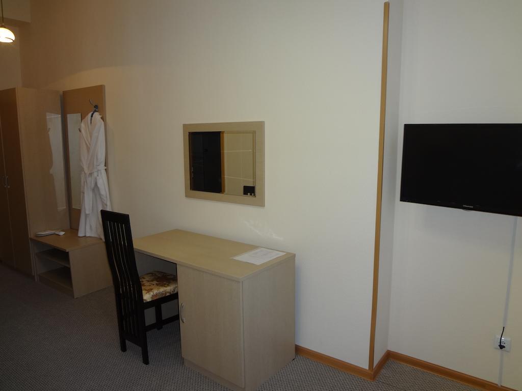Belon Land Hotel Nur-Sultan  Room photo